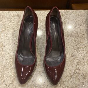 Ellie Tahari Wine Patent Pumps with Patterned Heels Size 8.5